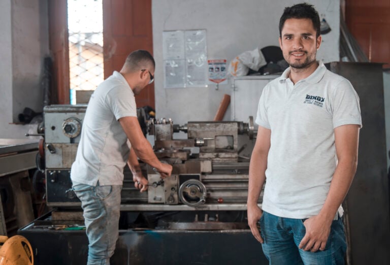 Foto de la empresa Dinox, participante del Clúster Metalmecánico de Caldas.