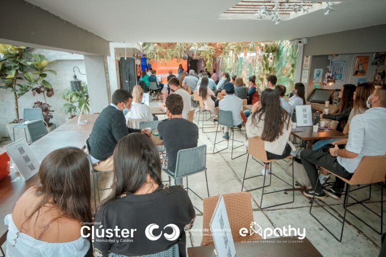 foto comunidad cluster-Empathy