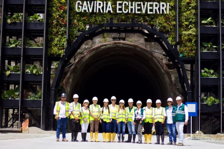 Visita estratégica al Túnel del Toyo y Puerto Antioquia una apuesta que beneficiará el comercio exterior de la región