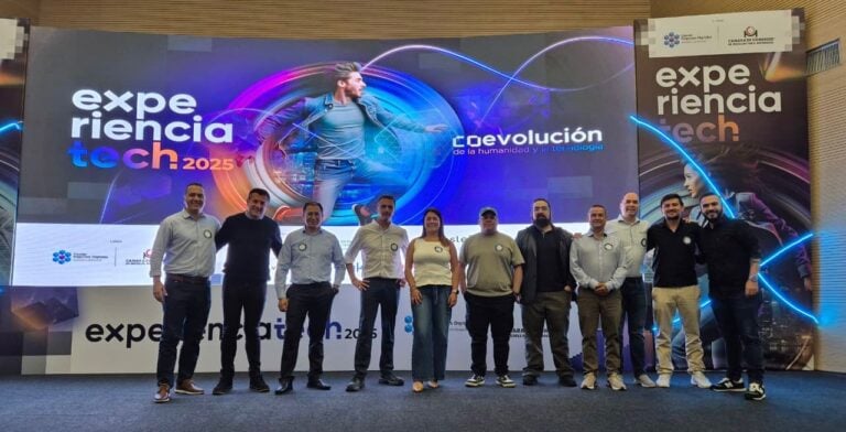 Empresarios TIC de Manizales concretaron 115 citas de negocio en “Experiencia Tech 2025” en Medellín