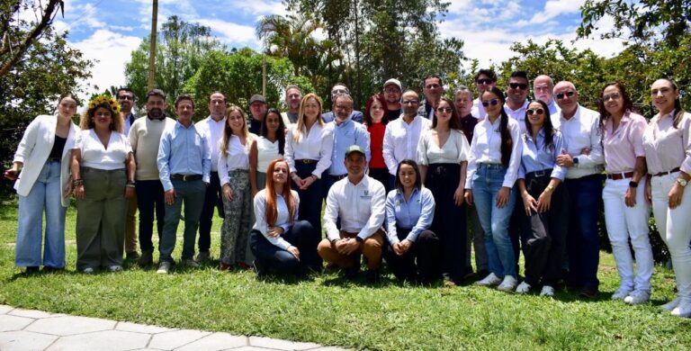 Caldas y Antioquia consolidan alianza turística para impulsar el crecimiento económico regional