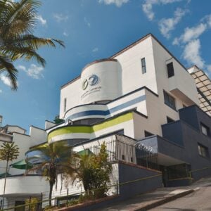Sede CCMPC Fachada cra 24