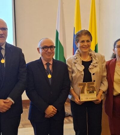 CCMPC impone medallas a tres entidades que impulsan el desarrollo y bienestar regional